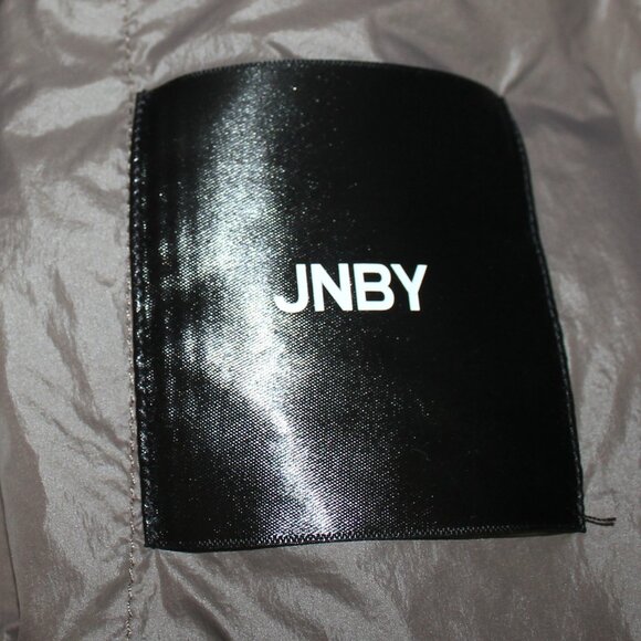 JNBY hoodie down light wear brown oversize  puffer  jacket size  XS/Small - Picture 6 of 7